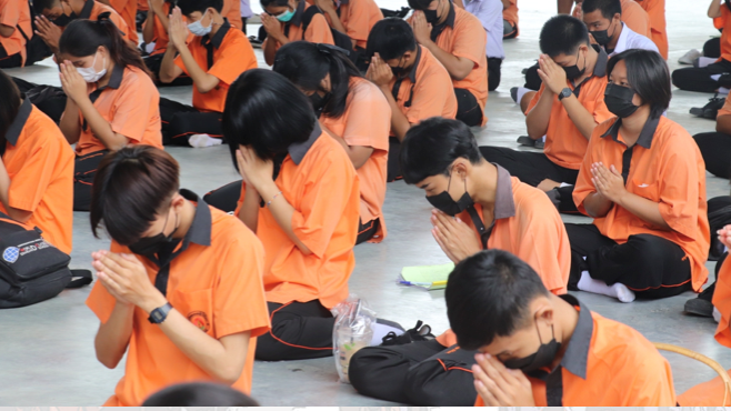 กิจกรรมทำบุญ ตักบาตรอาหารแห้ง ประจำเดือนมิถุนายน